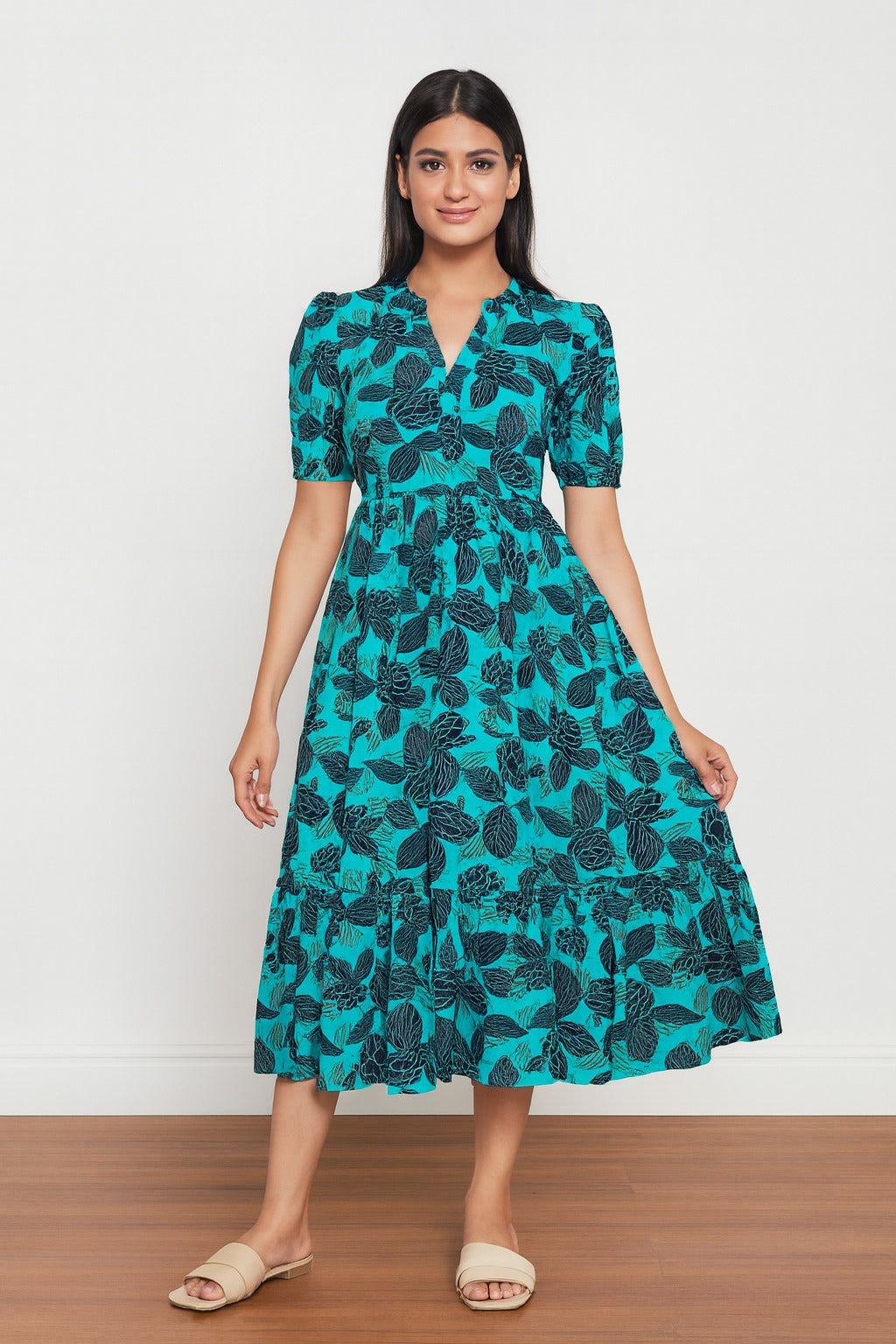 DRESSES